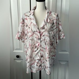 DESIGNED BY VICTORIA’S SECRET!!!! Like New PJ SET SHORT-SLEEVE AND SHORTS.